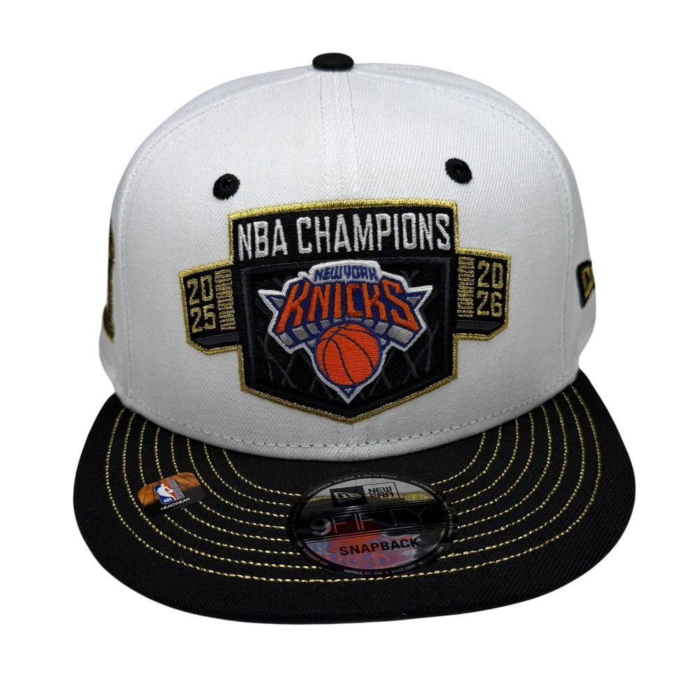 New Era New York Knicks 2025-2026 NBA Champions 9FIFTY Snapback Hat NWT